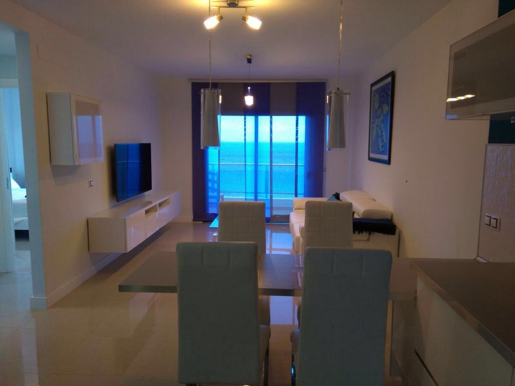 Ocean Front Apartment Tetir Екстериор снимка