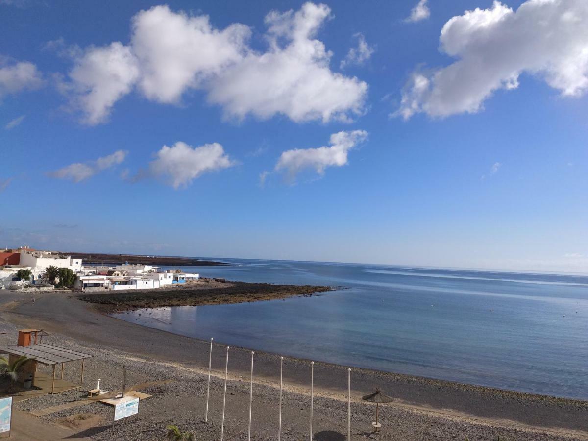 Ocean Front Apartment Tetir Екстериор снимка